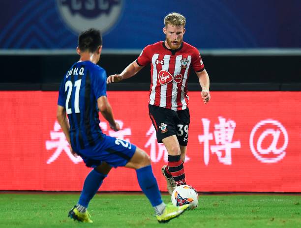 在场上突然 在场上突然