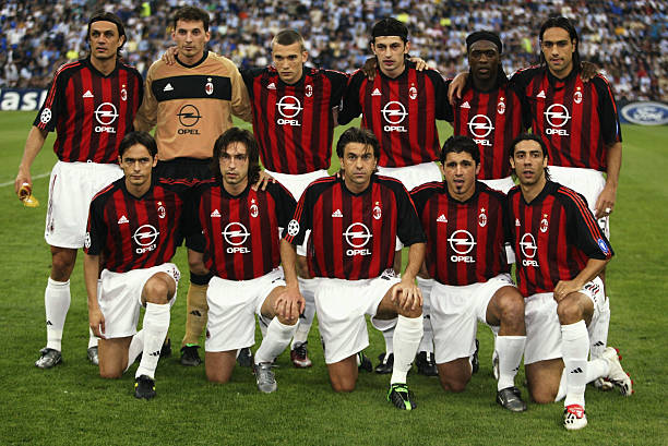 他在场外也 他在场外也