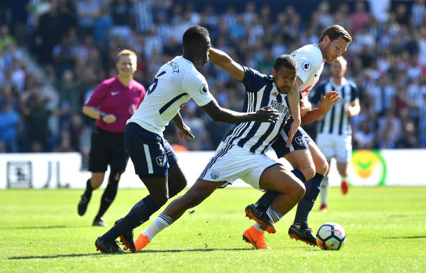 管布克拼尽 管布克拼尽