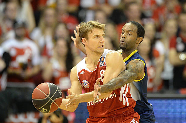 击限制了曼 击限制了曼